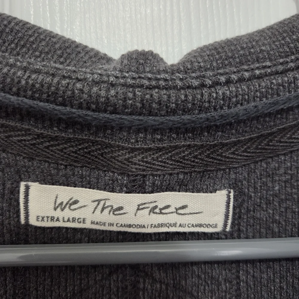 We The Free Women Anakin Thermal Long Sleeve Gray Oversize Waffle Knit Top Sz XL - Picture 8 of 11